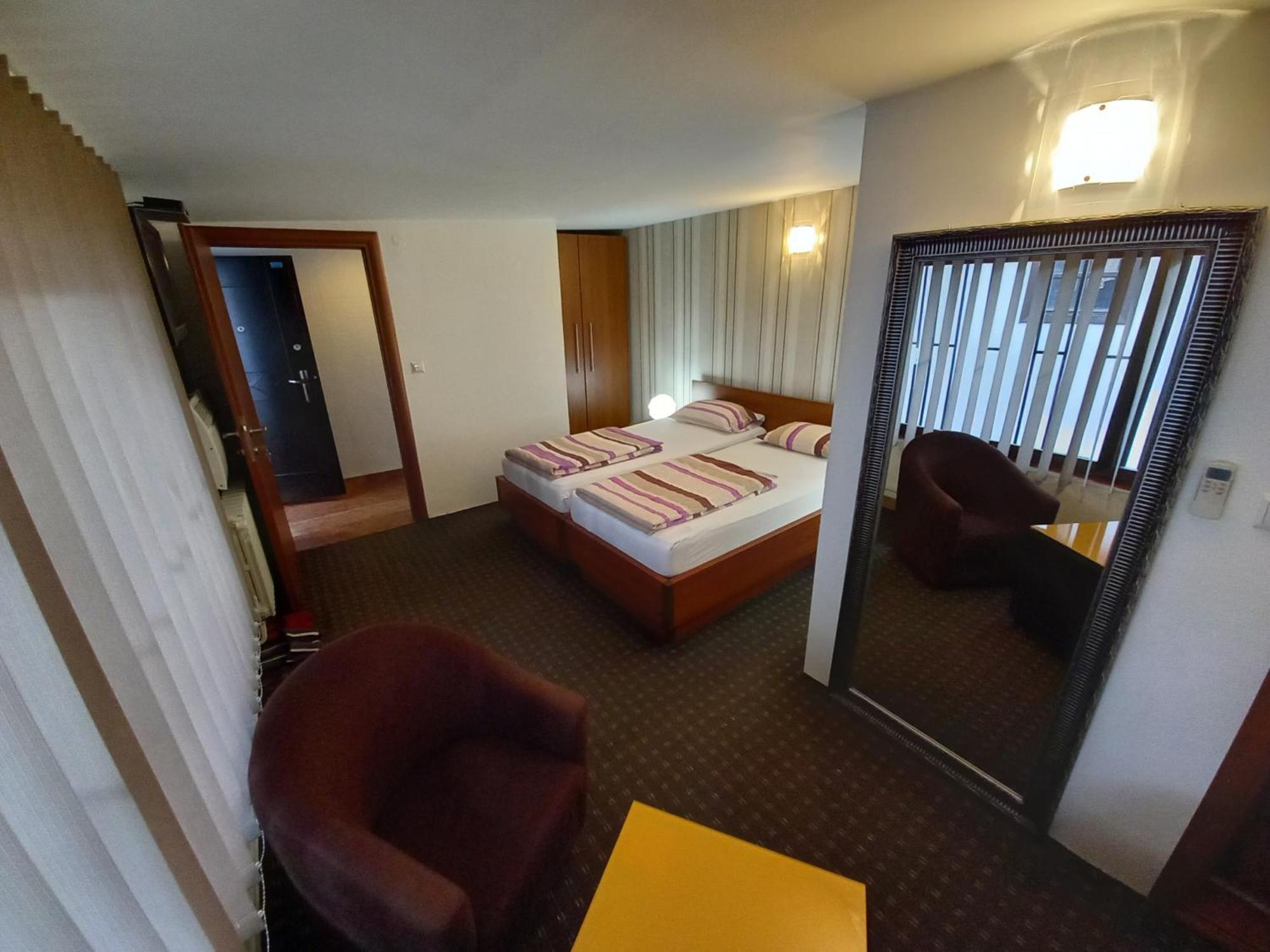 Prenociste Zan Hotel Sarajevo Room photo