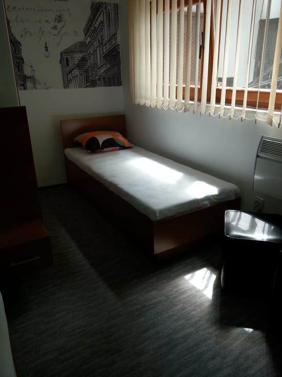 Prenociste Zan Hotel Sarajevo Exterior photo